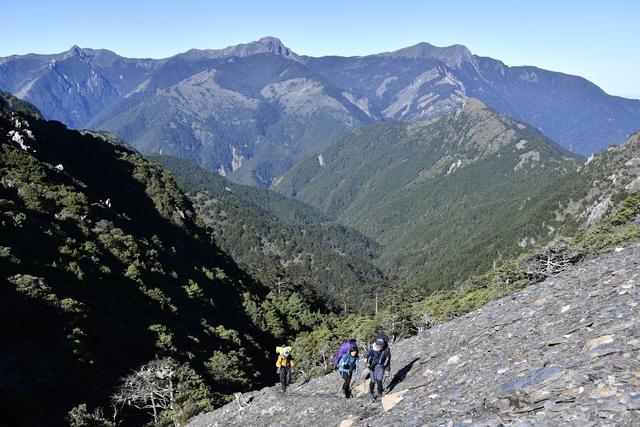 登山靴