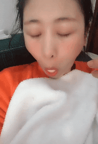 爆笑的GIF动态图：晚上你推车，白天我也学学推车