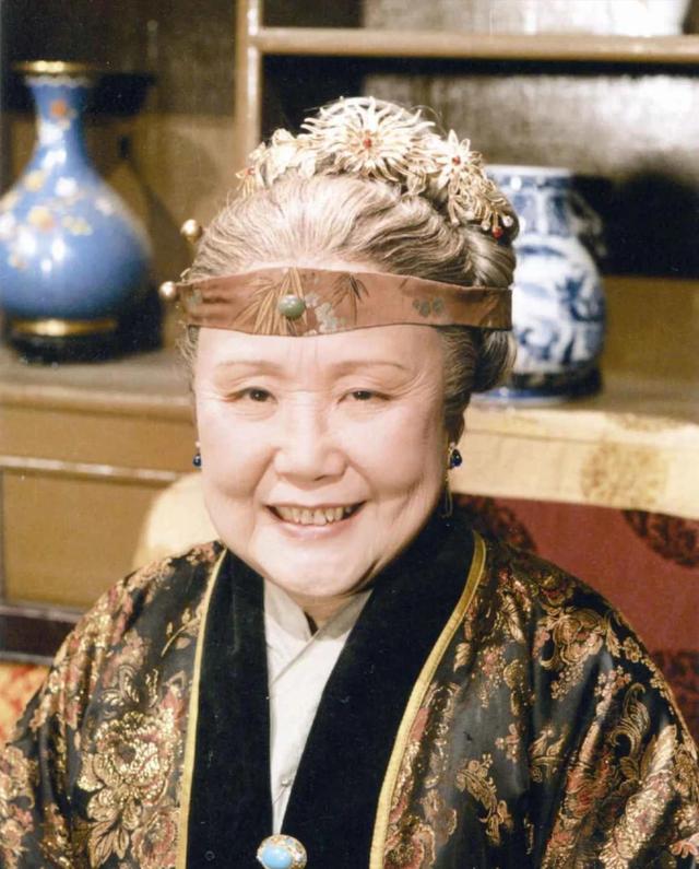 红楼梦故事情节故事（红楼梦乌进孝送租说明了什么）