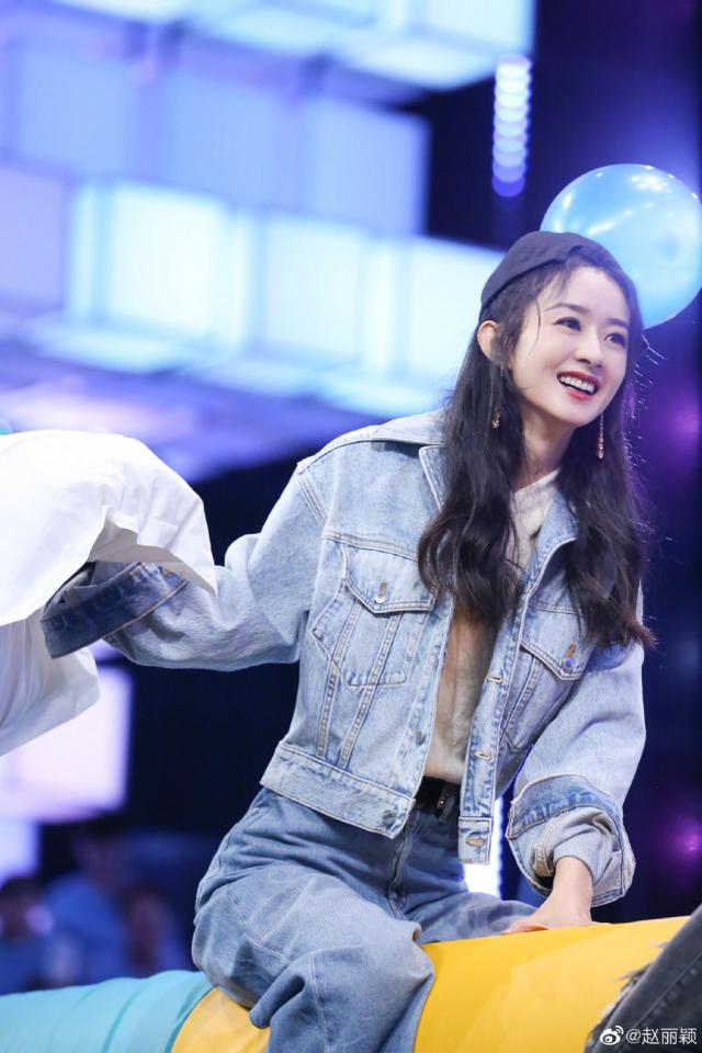 杨幂的超话一新浪(杨幂夜光剧本现身)-天晟网