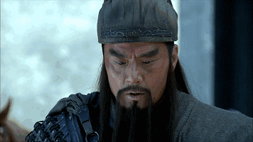 爆笑会动的图片：汪星会武术，狗都拦不住！