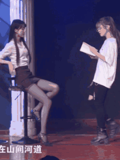 很内涵的GIF图：这是哪家公司！力太大去上班