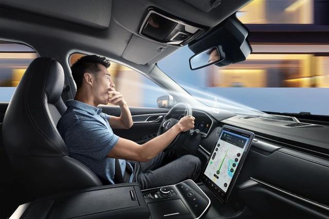 “真智能汽车10大绝活“来了！你都用上了吗？