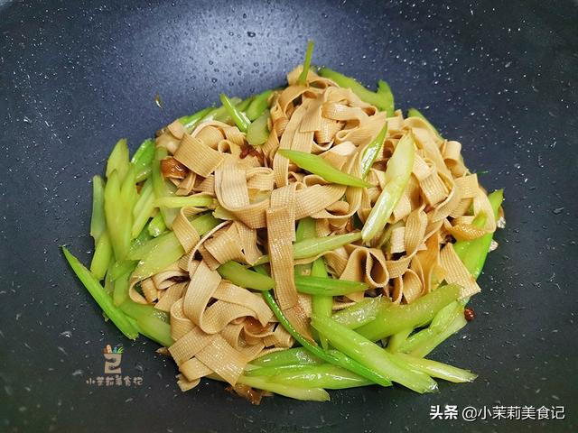 炒豆皮怎么炒好吃