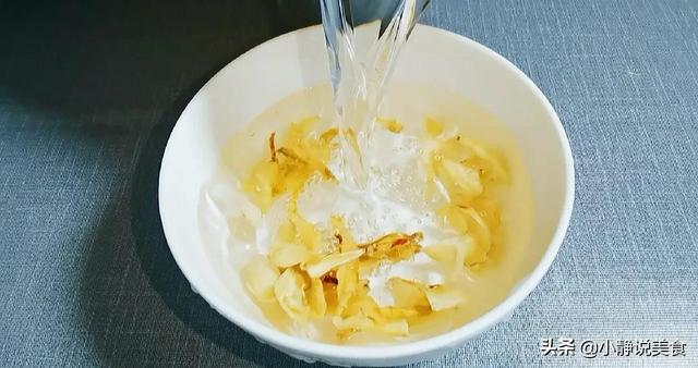 88岁老奶奶经常这样吃苹果，没想到好处这么多，真是捡到宝了