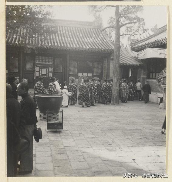 太极服饰