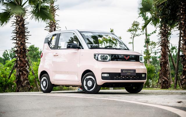 10月轿车销量：你以为的大跌 其实新能源车开始替代了