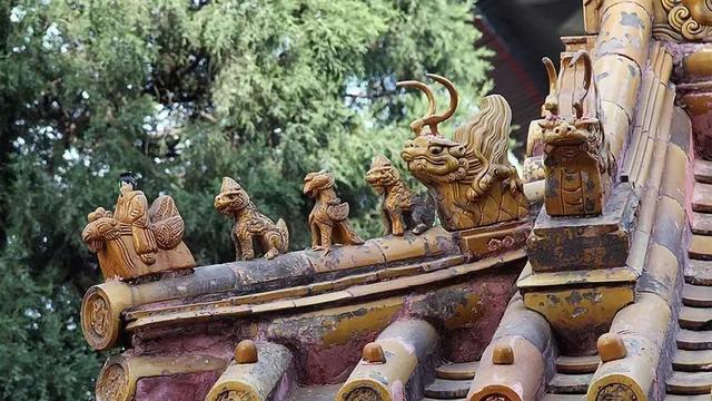 龍生九子 三兒子嘲風 傳說是龍和鳳凰所生 愛冒險 虛榮心極強 Kks資訊網