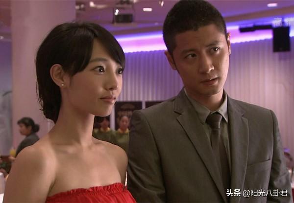 主要体现在,王珞丹一成不变的"小妞"式演技遭受诟病,观众吐槽