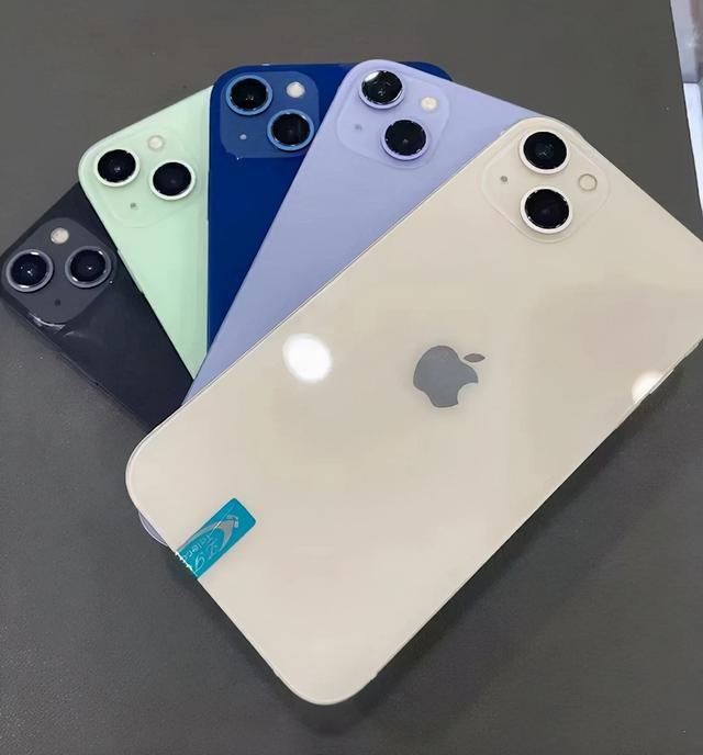 华强北又出新大招！iPhone XR暴改成iPhone 13