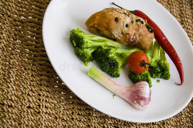 不吃“药”不运动不节食 实测有效的一周减肥食谱（二）