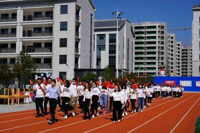 童心向党爱祖国 快乐运动促健康—汉江实验学校幼儿园亲子运动会