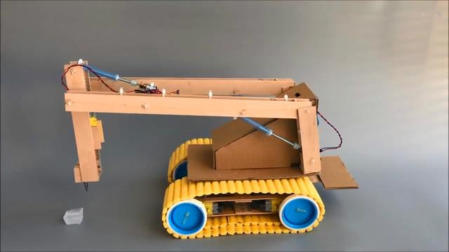 制作破碎机
