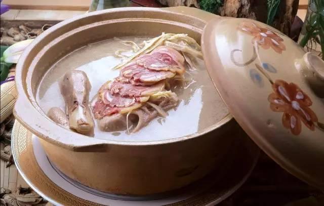 必吃的安徽美食，并分享做法。看看就馋，吃货请收好！