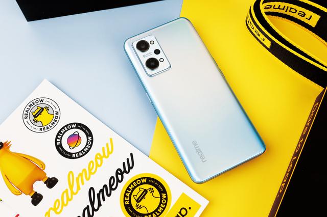 双11四款性价比极高的手机推荐 同价位中的佼佼者 有你在用的吗