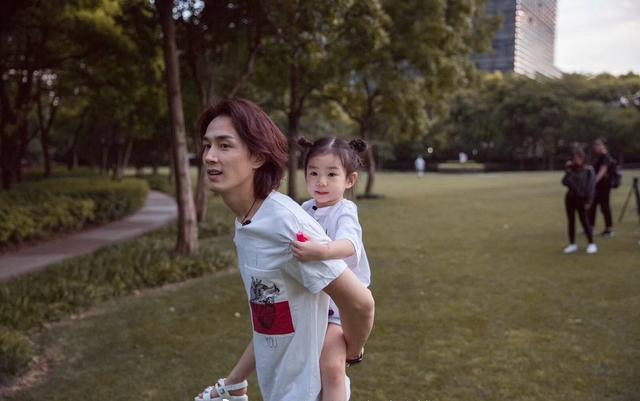 越是懂事的孩子越委屈，心事越重，家长更应该反思