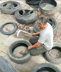 有趣的动态图GIF：夜间的地铁充满了爱