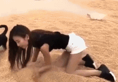 邪恶美女的动图图片：让我这种没女朋友的怎么想！