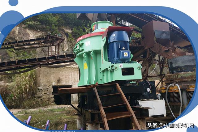 新乐对辊破碎机制沙机