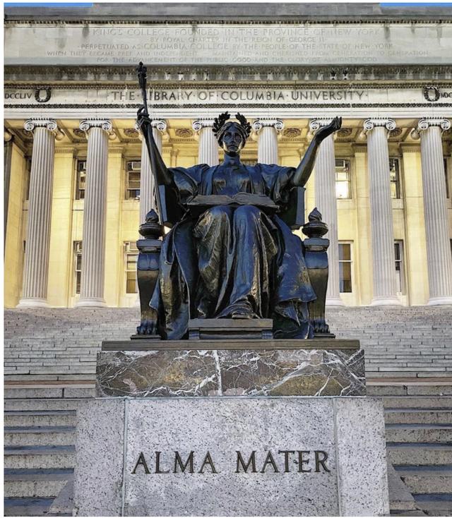 alma mater雕像图片