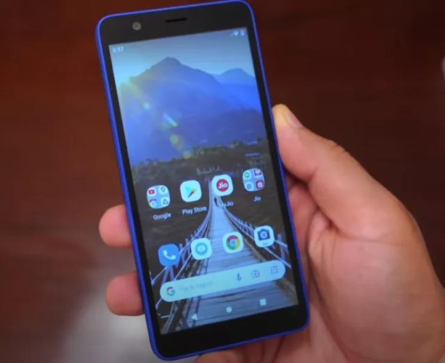 印度首富安巴尼吹嘘的印度手机，出来了