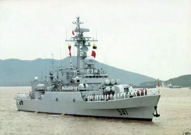 053h2g型护卫舰退役被改成海警船只强化东海方向海上执法力量