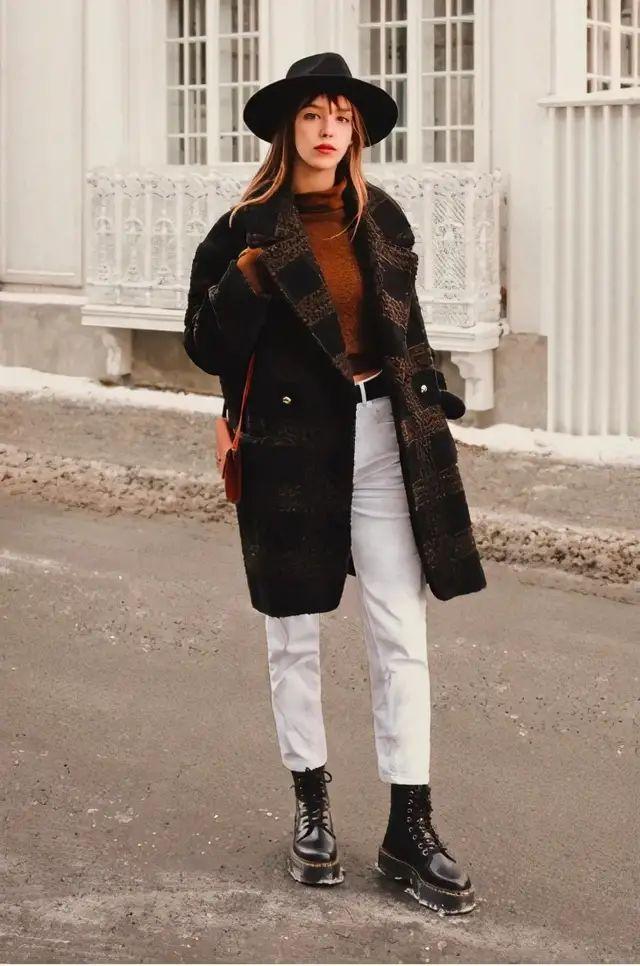 马丁靴如何搭配(马丁靴怎么搭配衣服图片时尚)-东哥百科