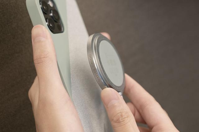 MagSafe磁吸配件，解锁iPhone新玩法