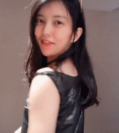 性感美美GIF动图：这么好看的衣服，咱也不敢问，只能抽根烟压压惊！！
