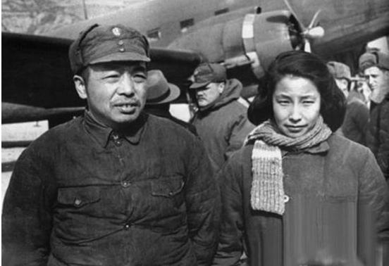 左权殉国后，日寇将左权尸体挖出来羞辱，彭德怀命暗杀队为其报仇