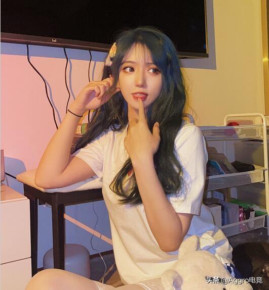 斗鱼人气造假太离谱主播实锤机器人内幕连弹幕都一模一样