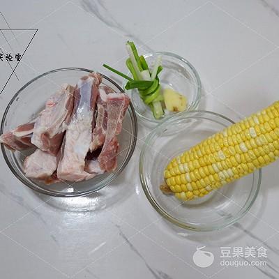 玉米排骨汤