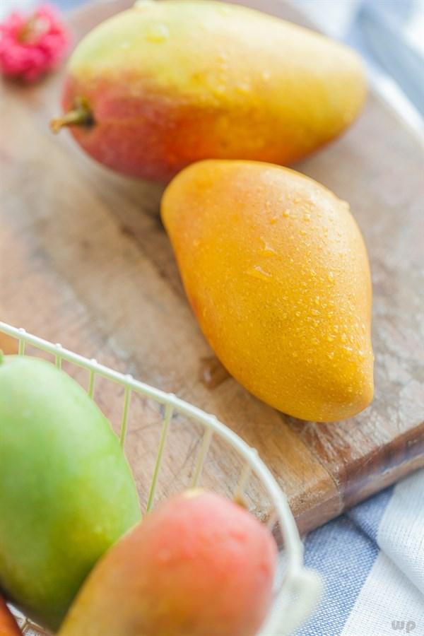 芒果是热性还是凉性，芒果吃芒果会上火吗？