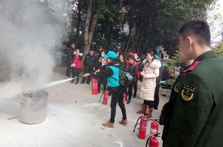 知否知否？织密平安网，应是鼓楼蓝！