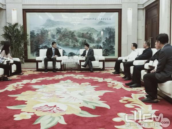国际工程机械展约翰迪尔