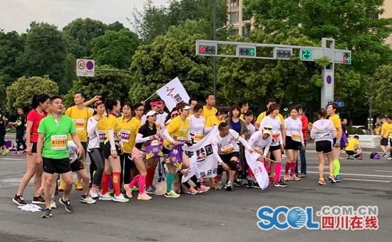 14000多名跑友2019年金温江马拉松欢乐开跑