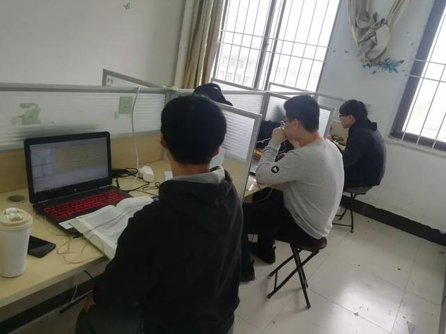 南京展鑫不锈钢装工程