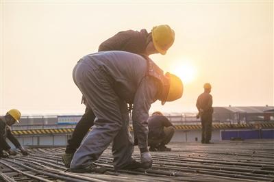 盐城铁路的作用是什么，盐城交通建设成就巡礼之铁路篇：外通内联，梦圆高铁时代