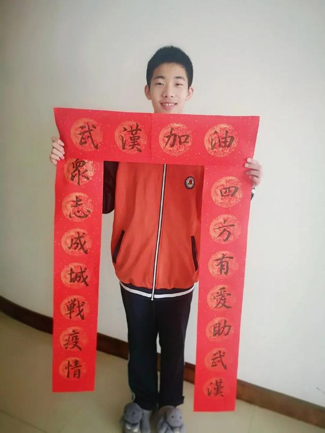 定安县小型对辊破碎机