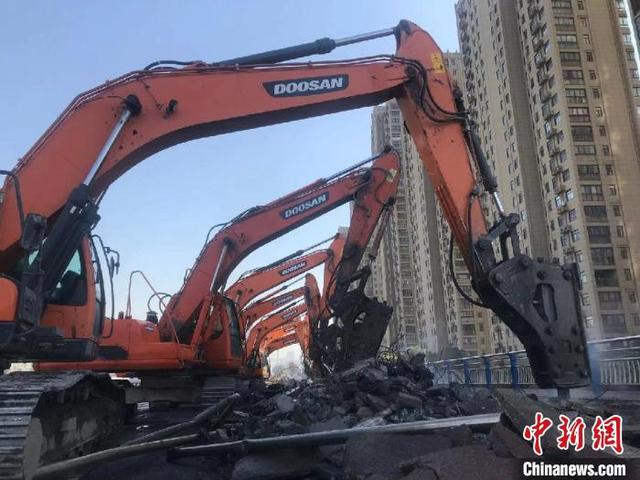 关于淮北二手移动破碎机的信息