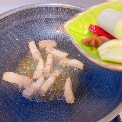 五花肉炖豆角 五花肉炖豆角（五花肉炖豆角的做法） 美食