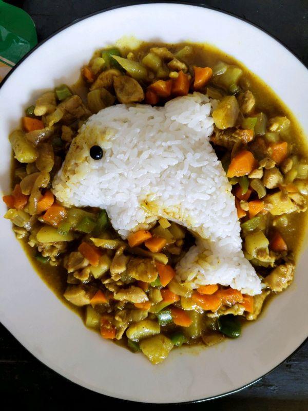 咖喱鸡饭的做法 咖喱鸡饭的做法（咖喱鸡饭的家常做法） 美食