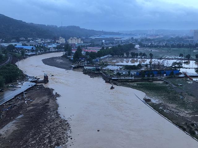 包含渑池河道清淤泥浆过滤机的词条