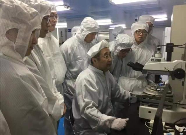广东润版液过滤机