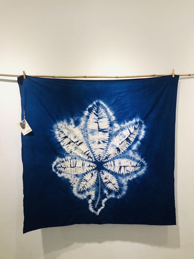 扎染优秀作品(扎染的各种创意作品)