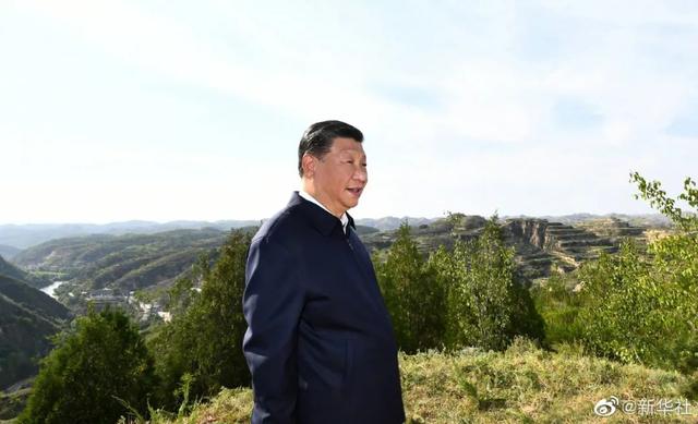 习近平在陕西榆林考察调研