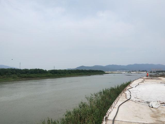 贺州移动式鹅卵石制砂机