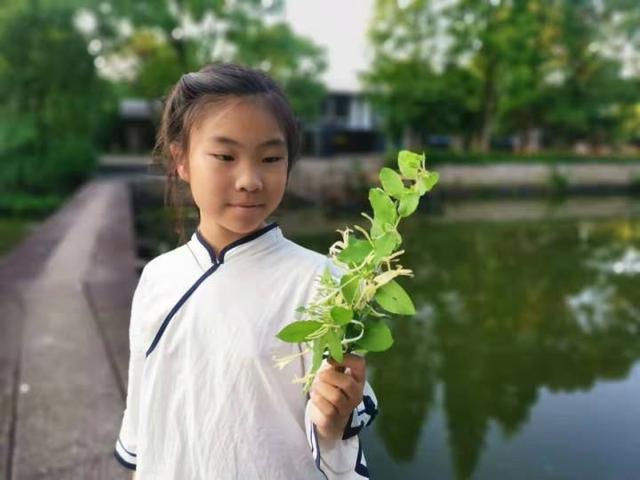 ​又是一个别人家的小孩！“八段锦”月饼见过吗？杭州10岁姑娘设计的