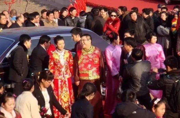 败光125亿的山西首富，不见了