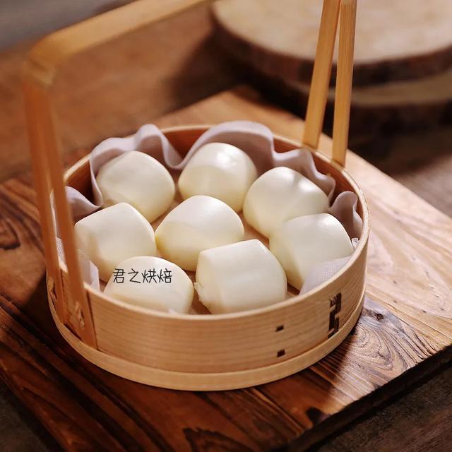 牛奶馒头 牛奶馒头
